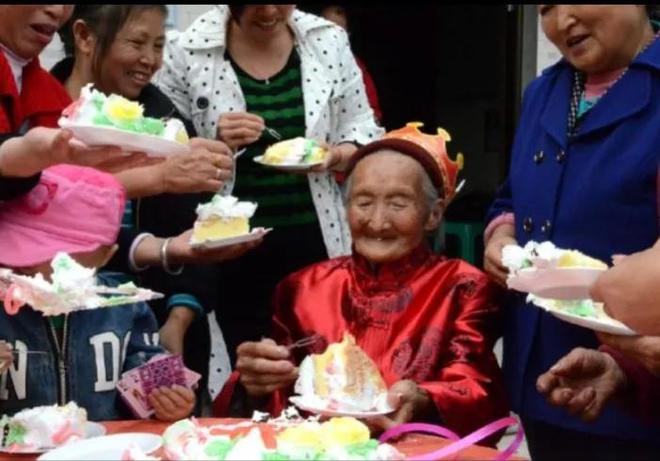 过九不过十”这其中有什么讲究和说法z6尊龙网站老话说：“老人过生日(图2)